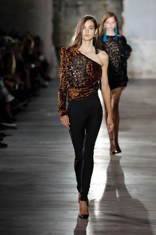 No one does asymmetric cuts like Saint Laurent